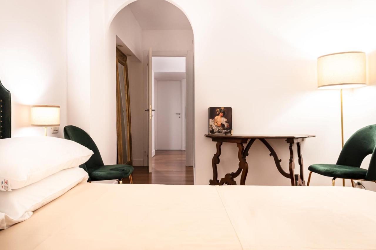 Charme & Chic San Giacomo Rome Exterior photo